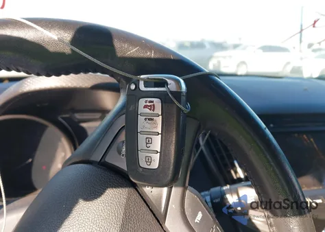 2013 Hyundai Veloster Turbo W/Blue from USA, damaged, VIN KMHTC6AE0DU144563